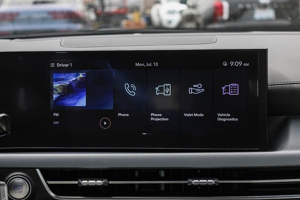 Certified Used 2025 Black Hyundai SEL image 15
