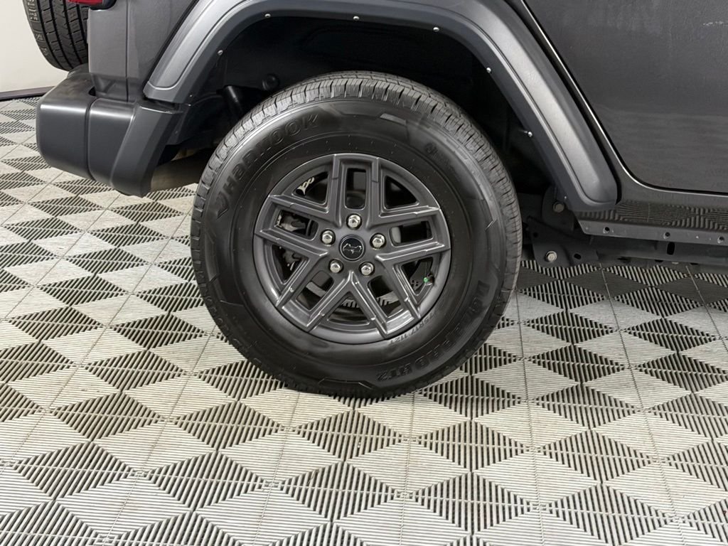 Used 2024 Gray Jeep Sport S image 11