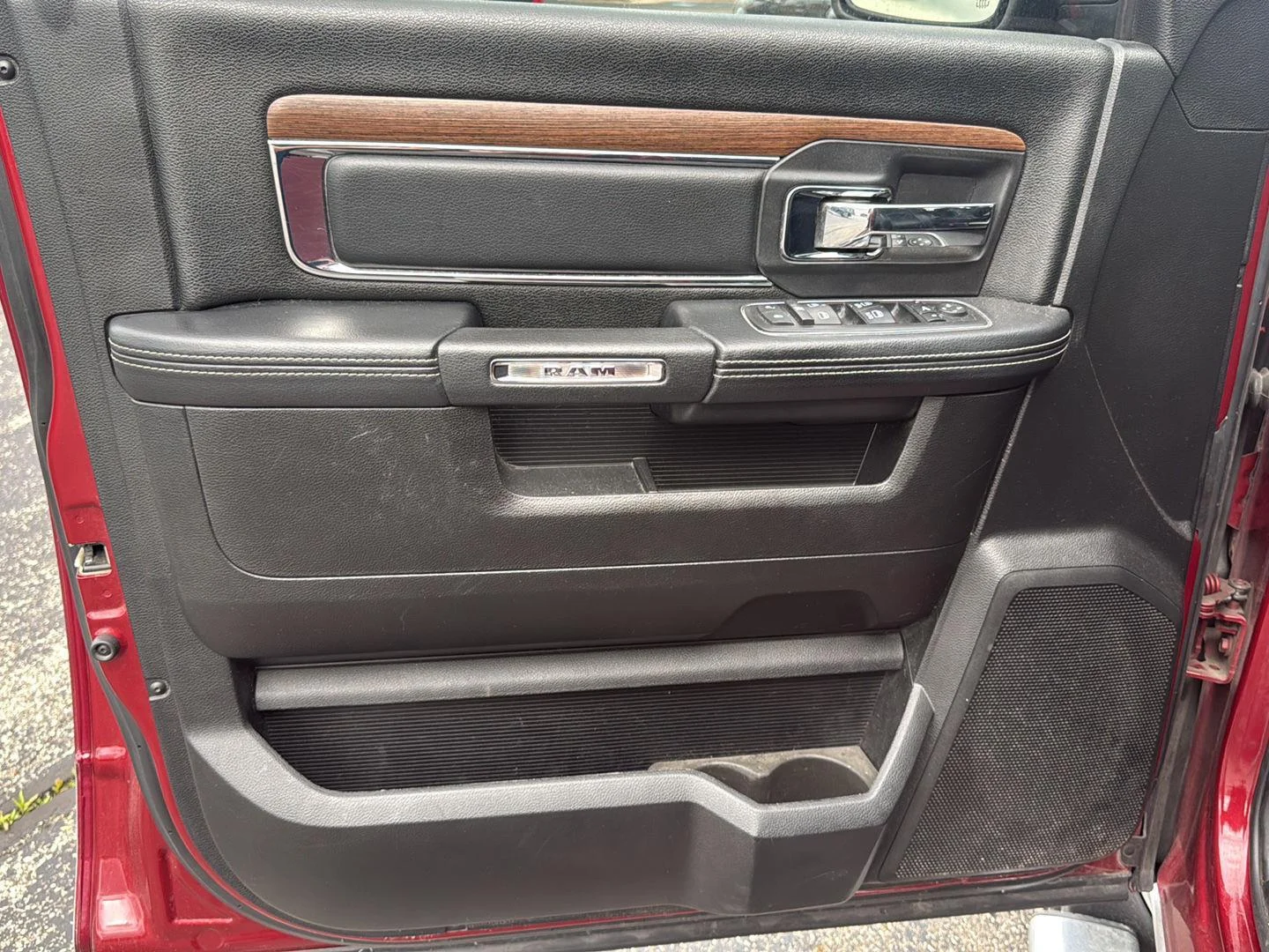 Used 2015 Deep Cherry Red Crystal Pearlcoat Ram Laramie image 15