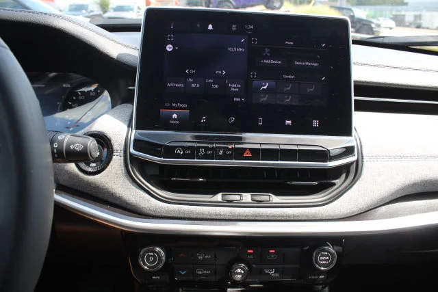 Used 2024 Red Jeep Latitude image 4