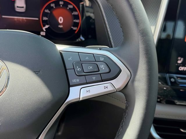 New 2026 Deep Black Volkswagen 2.0T Peak Edition image 19