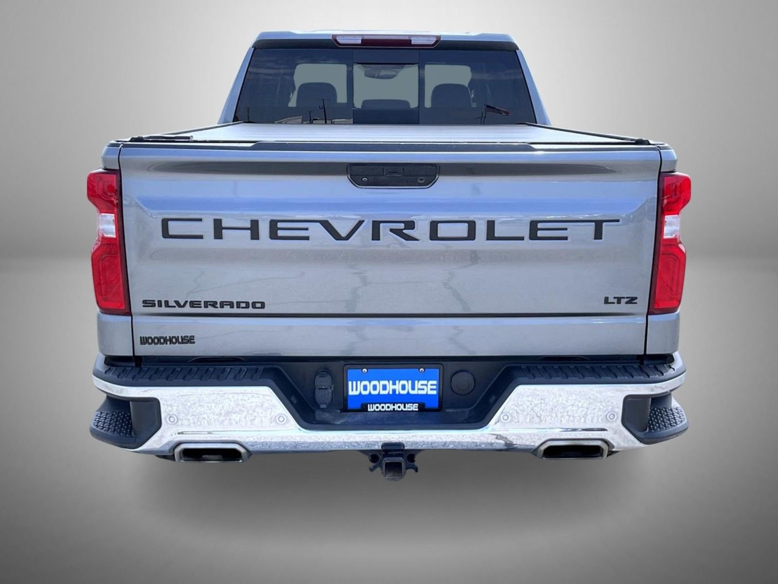 Used 2021 Gray Chevrolet LTZ image 6