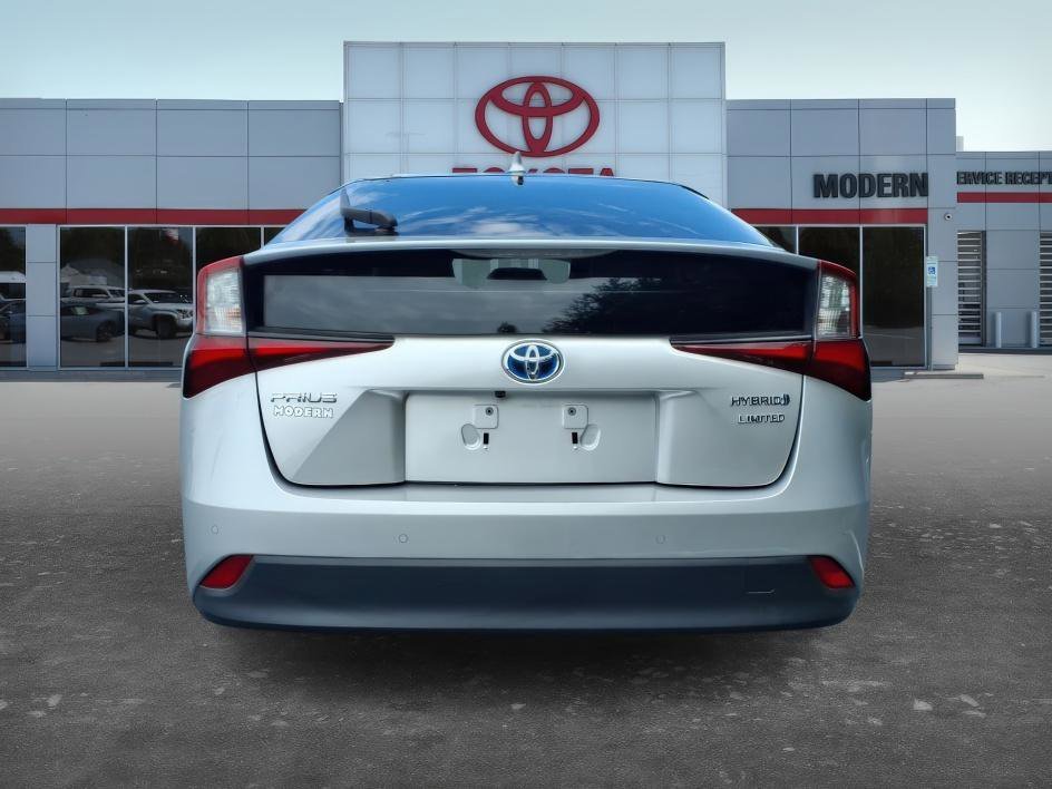 Used 2022 Classic Silver Metallic Toyota Limited image 4