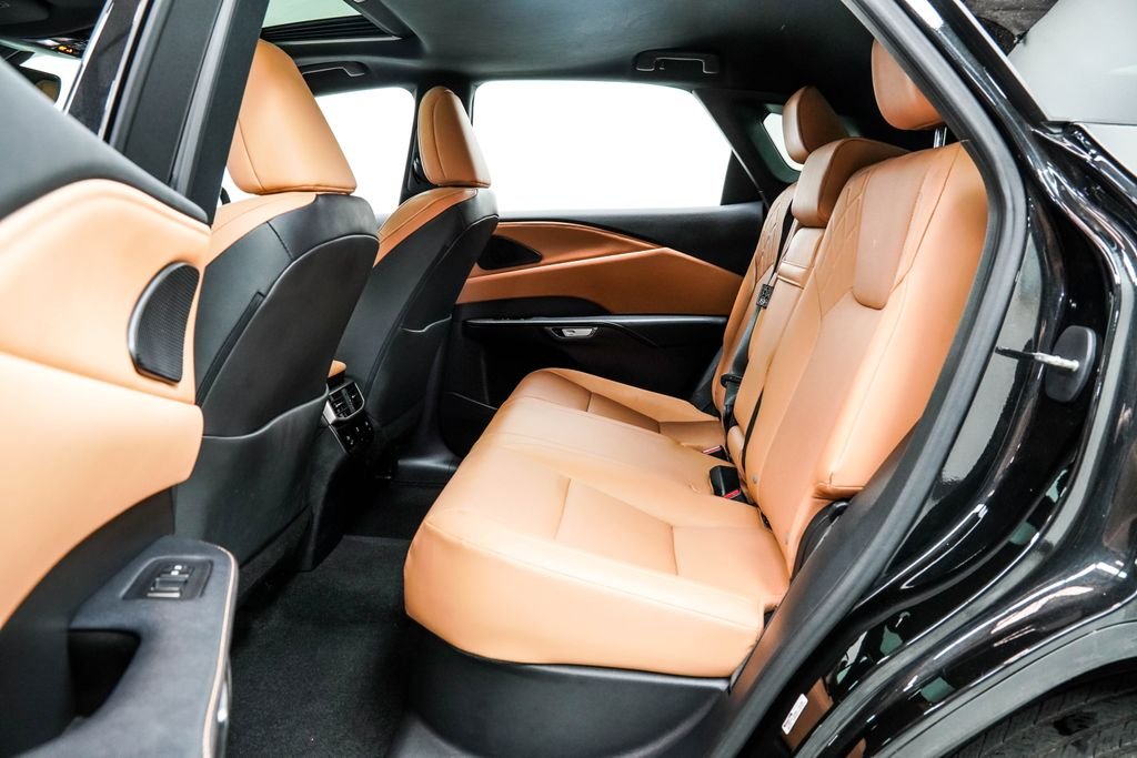 Used 2023 Black Lexus 350 Premium image 18