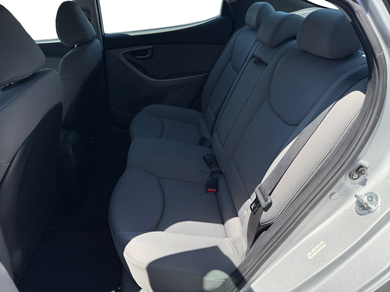 Used 2012 Shimmering Silver Metallic Hyundai GLS image 16