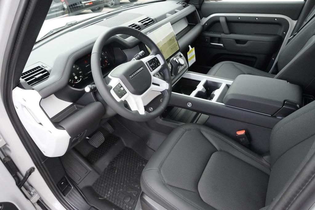 New 2026 Borasco Grey Land Rover S image 18