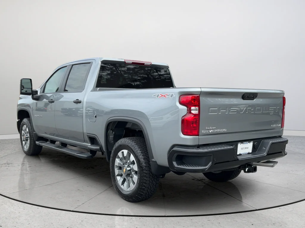 2026 Chevrolet Silverado 2500 HD Custom - Photo 7