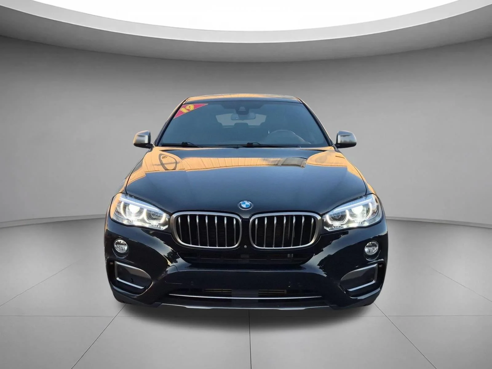 Used 2019 Jet Black BMW sDrive35i image 8