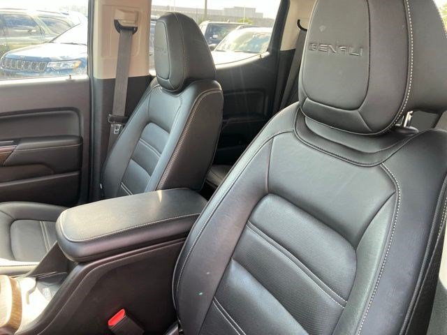 Certified Used 2020 Carbon Black Metallic GMC 4WD Denali image 12
