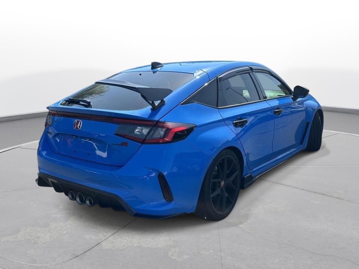 Used 2024 Boost Blue Pearl Honda Type R image 6