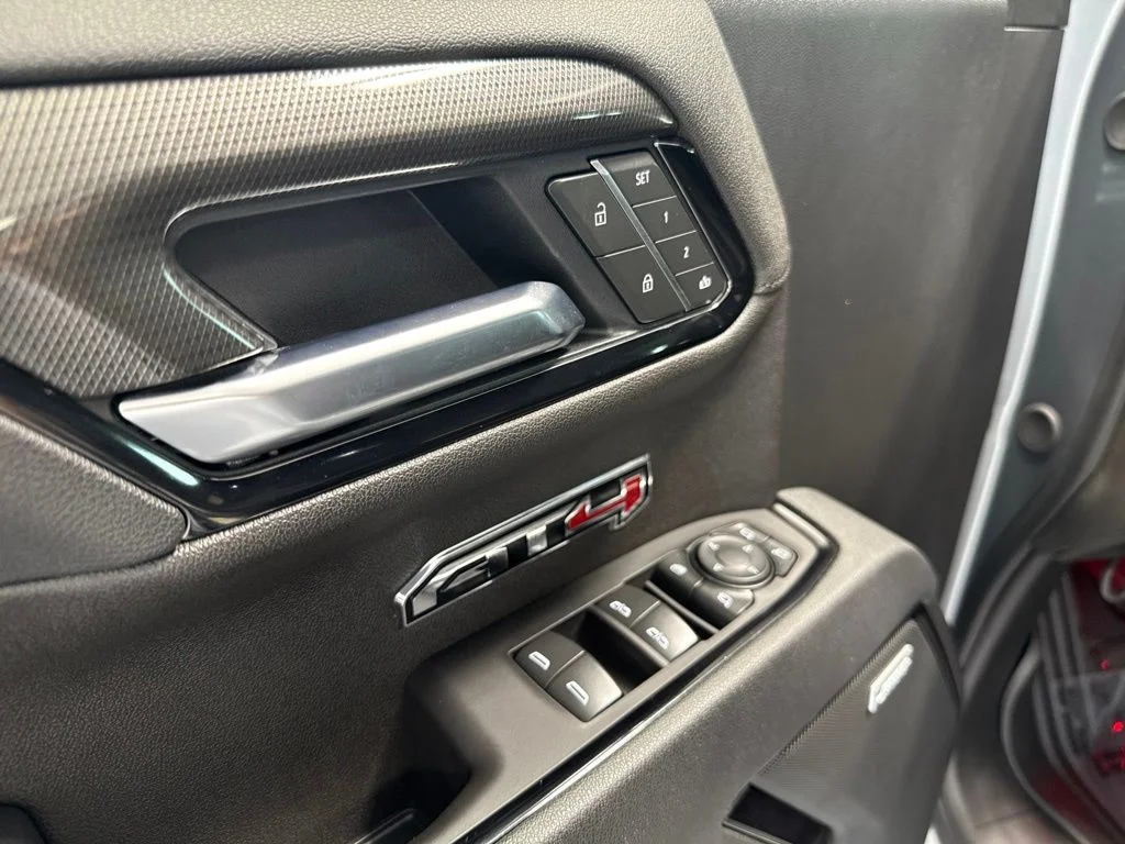 Used 2025 Silver GMC AT4 image 16