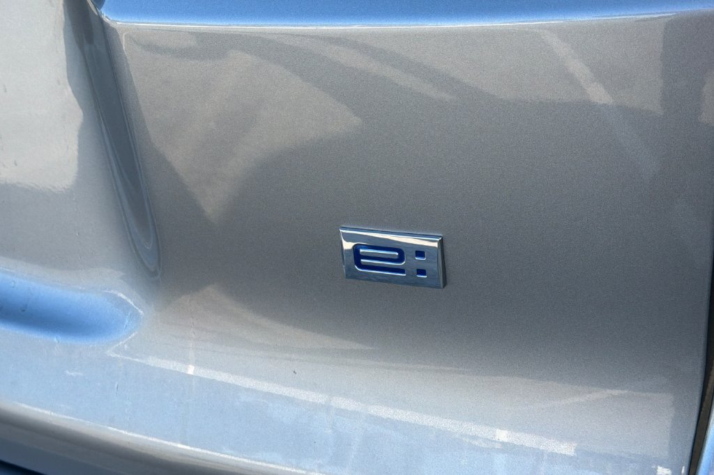 Used 2024 Mercury Silver Metallic Honda EX image 6