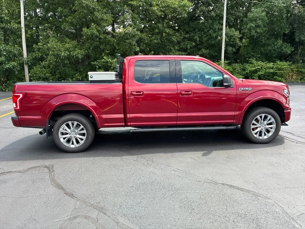 Used 2016 Red Ford XLT image 8