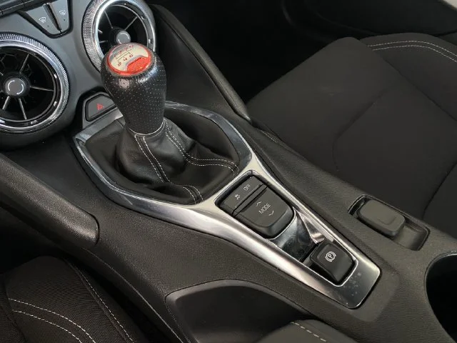 2021 Chevrolet Camaro 1SS - Photo 24