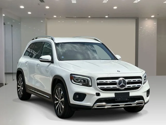 Used 2022 White Mercedes-Benz GLB 250 image 6