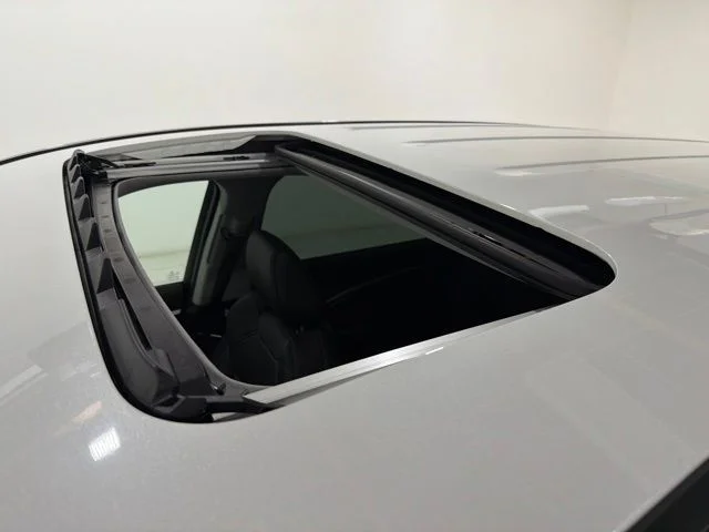 Certified Used 2020 Platinum White Pearl Acura 3.5L image 31