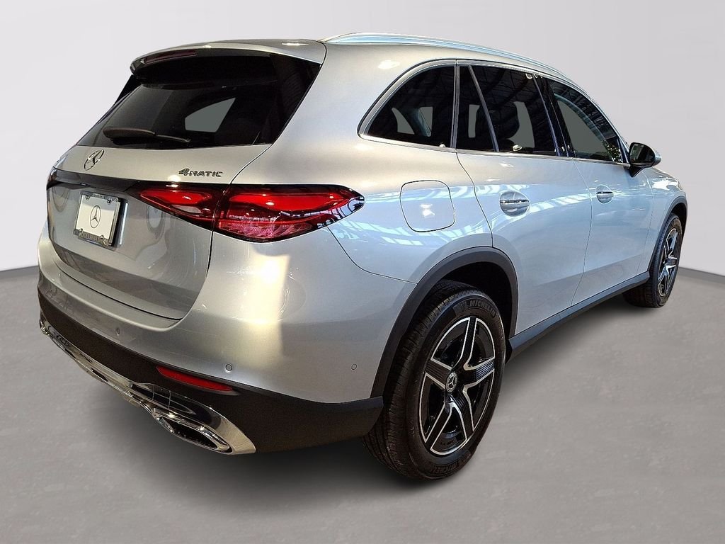 Used 2026 Cirrus Silver Metallic Mercedes-Benz GLC 300 image 3