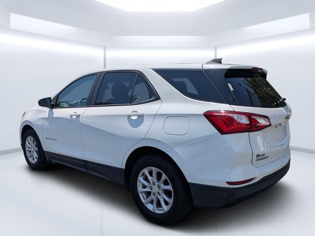 Used 2021 White Chevrolet LS image 5