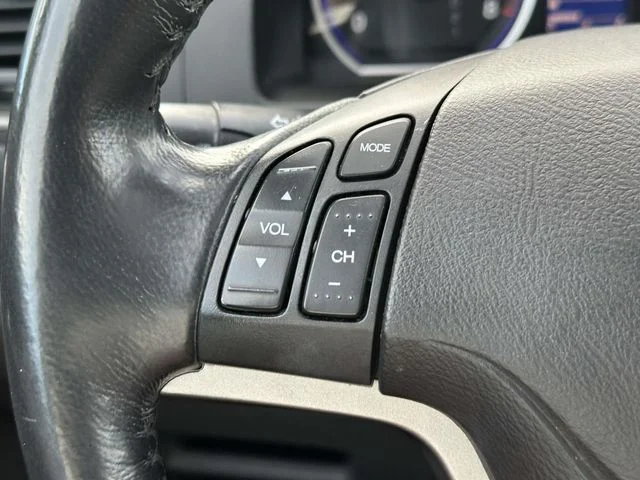 Used 2011 Taffeta White Honda EX-L image 22