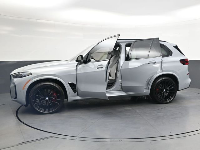 Used 2026 Gray BMW xDrive40i image 37