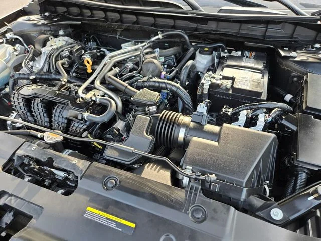 Used 2024 Black Nissan 2.5 S image 23