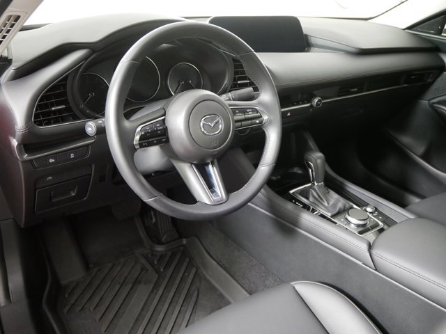 Used 2025 Soul Red Crystal Metallic Mazda SE image 9