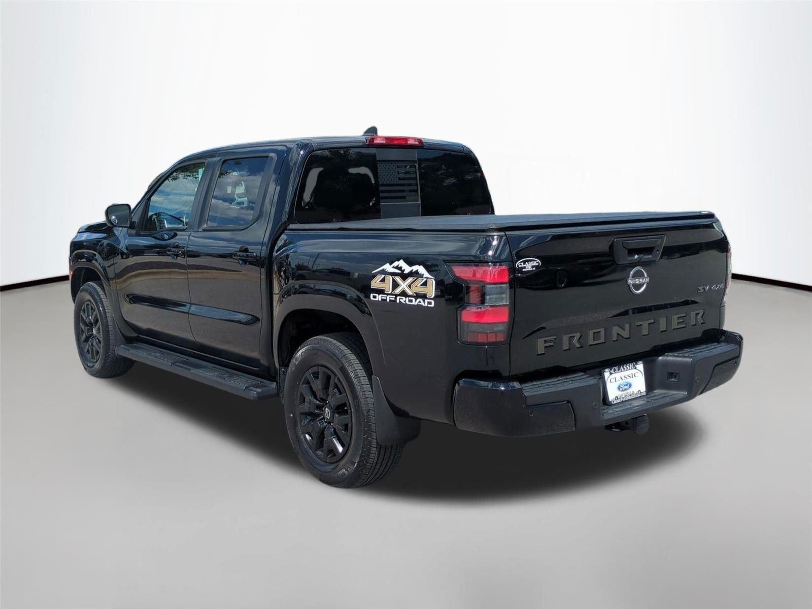 Used 2024 Super Black Nissan SV image 3