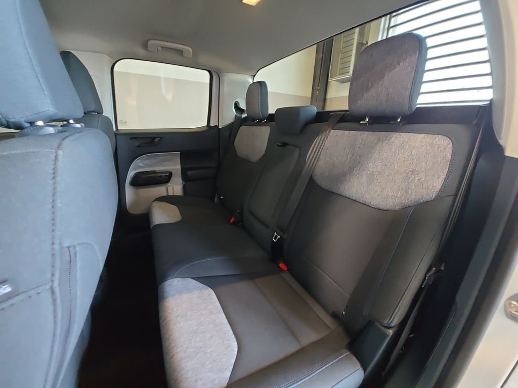 Used 2025 White Ford XLT image 22