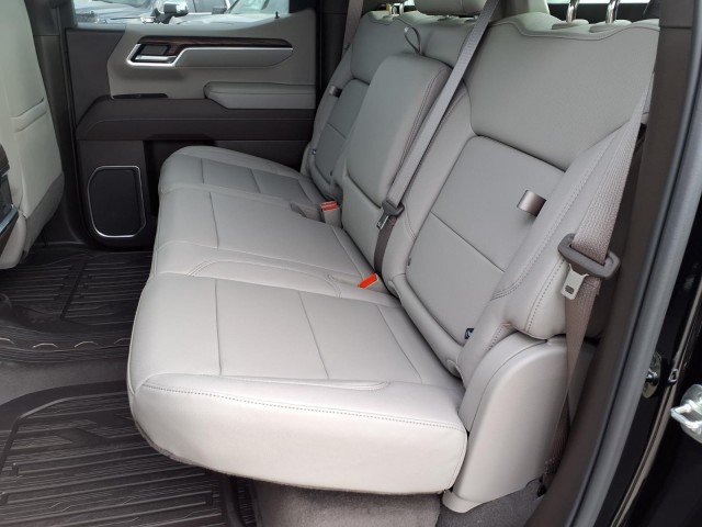 New 2026 Onyx Black GMC SLT image 12