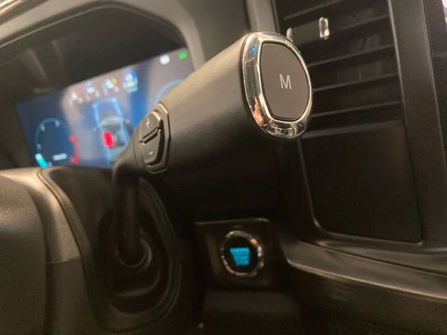 Certified Used 2025  Ford Lariat image 17