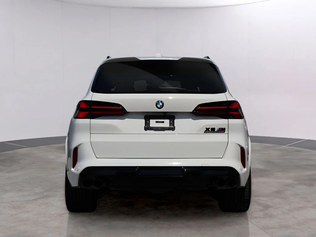 Used 2024 Alpine White BMW Competition image 6