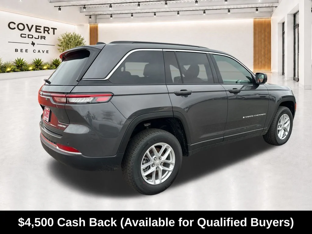 New 2026 Baltic Gray Metallic Clear-Coat Exterior Paint Jeep Laredo image 12