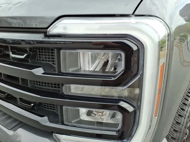 Used 2024 Gray Ford Lariat image 14