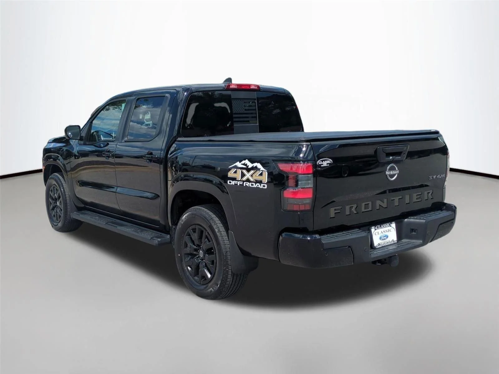 Used 2024 Super Black Nissan SV image 3
