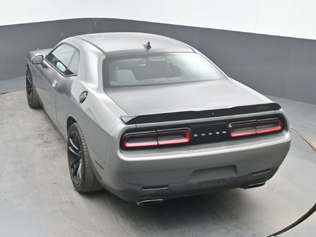 Used 2017 Gray Dodge R/T image 34