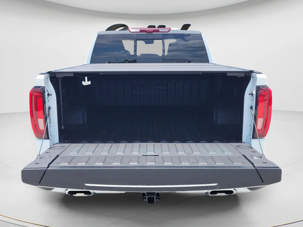 2026 GMC Sierra 1500 Denali - Photo 9