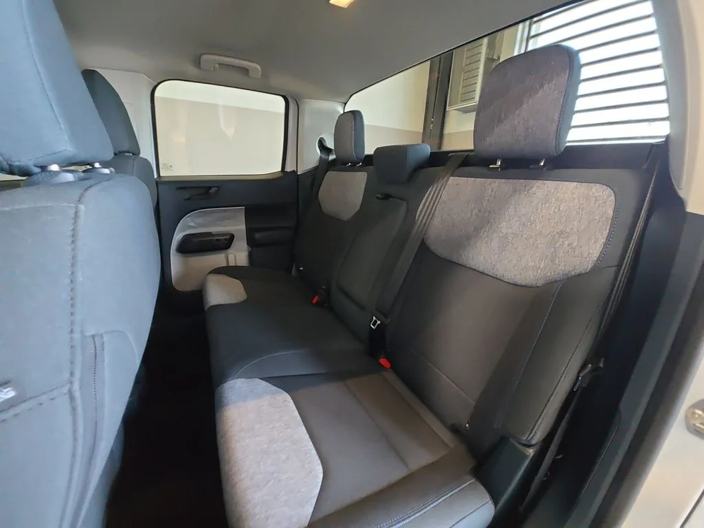 Used 2025 White Ford XLT image 22