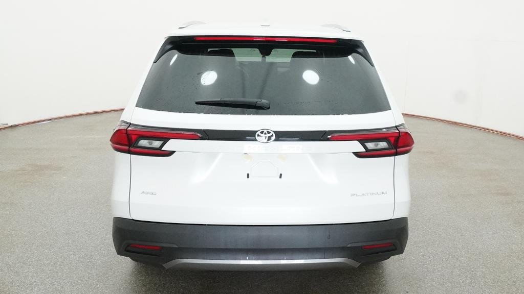 New 2026 Wind Chill Pearl Toyota Platinum image 14