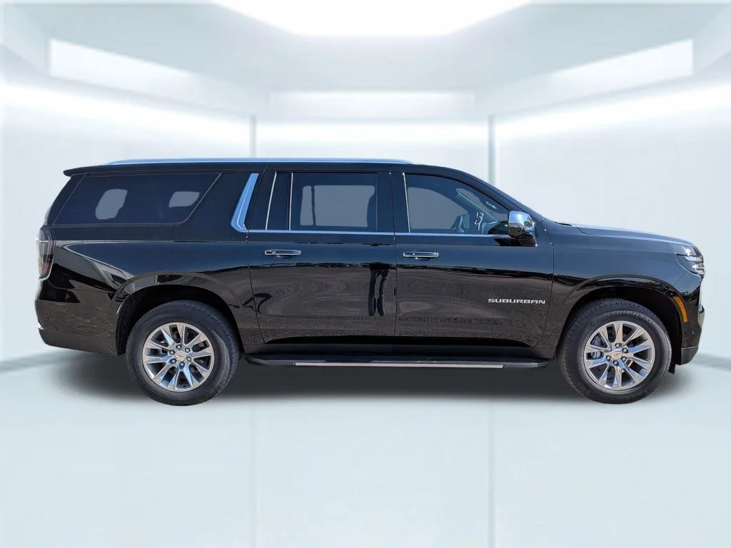 2026 Chevrolet Suburban Premier - Photo 8