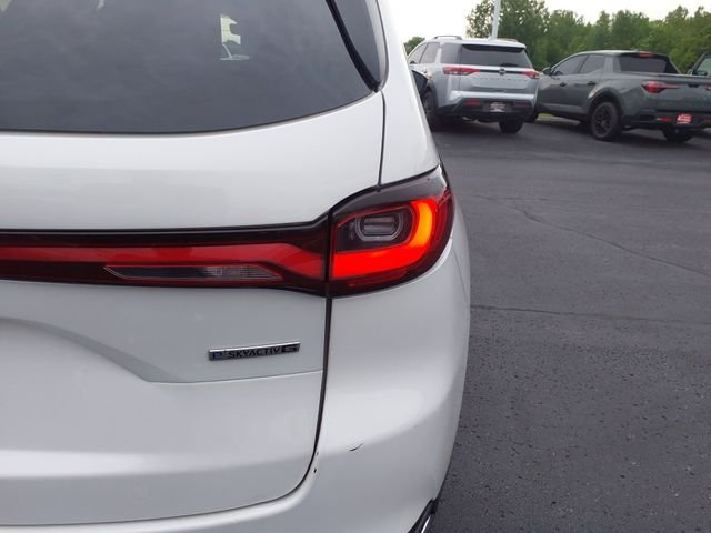 Used 2024 White Mazda 3.3 Turbo Premium image 29