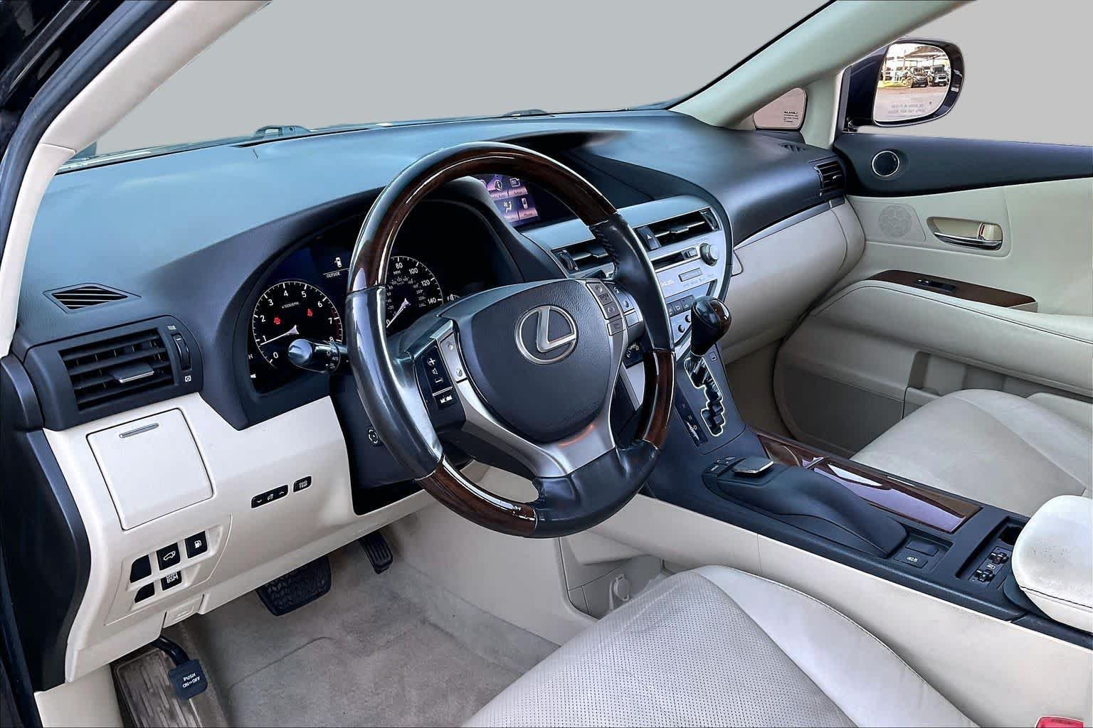 Used 2013 Fire Agate Lexus  image 15