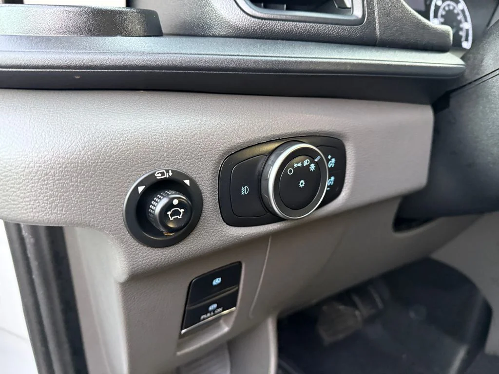 Used 2024 White Ford XLT image 24