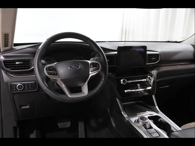 Used 2023 Stone Blue Ford Limited image 32