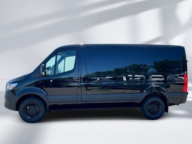 New 2026 Jet Black Mercedes-Benz Cargo 144 WB image 4