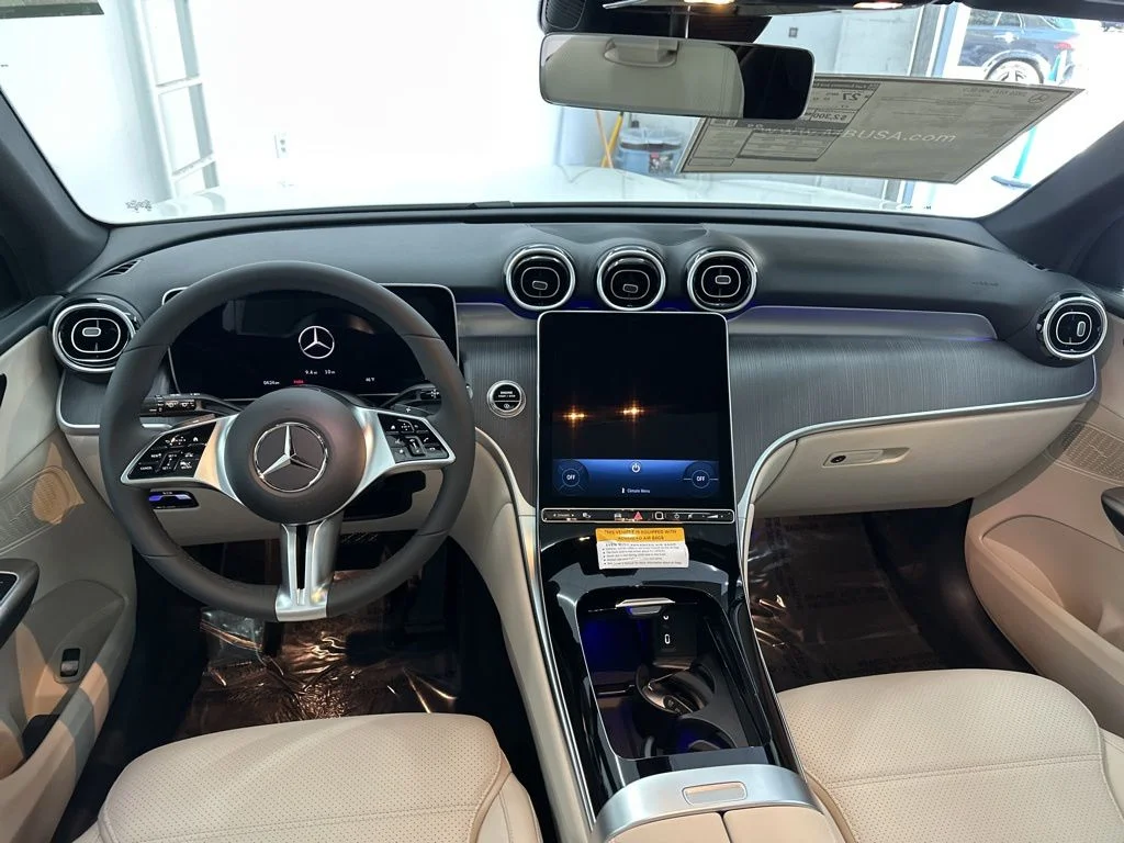 Used 2026 White Mercedes-Benz GLC 300 image 20