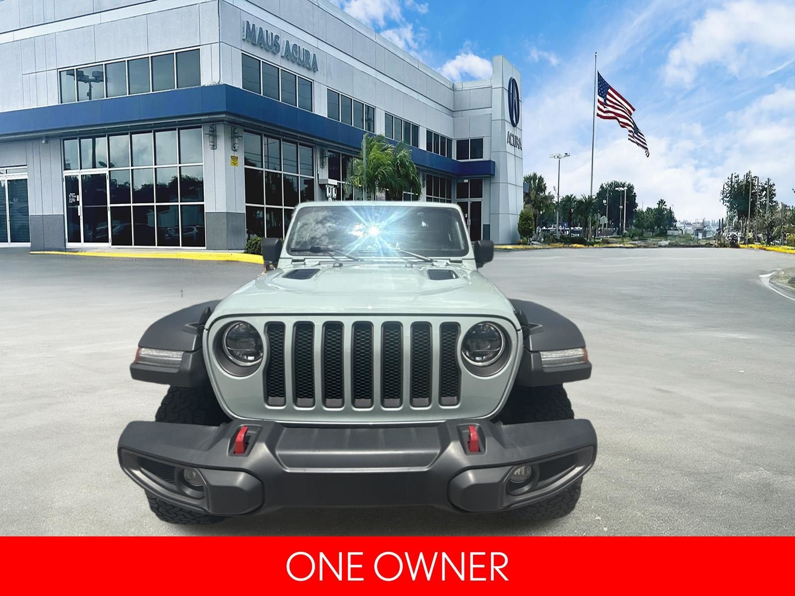 Used 2023 Gray Jeep Rubicon image 5