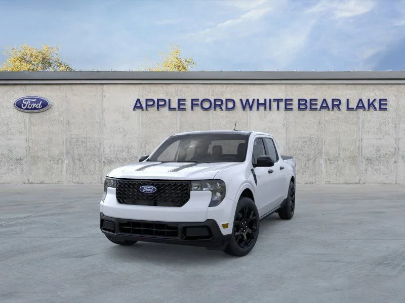 New 2026 White Ford XLT image 2