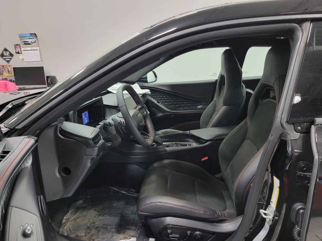 New 2026 Diamond Black Crystal Pearlcoat Dodge R/T image 10