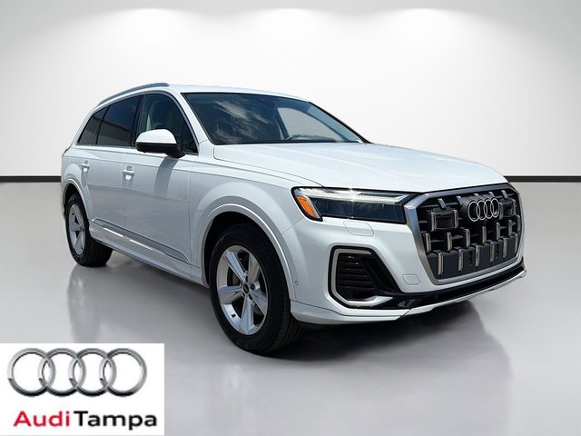 2025 Audi Q7 Premium