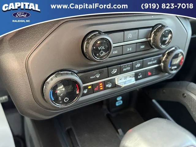 Used 2025 Green Ford Badlands image 29